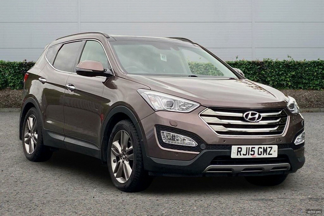 Hyundai SantaFe 2.2L 4WD - 2015