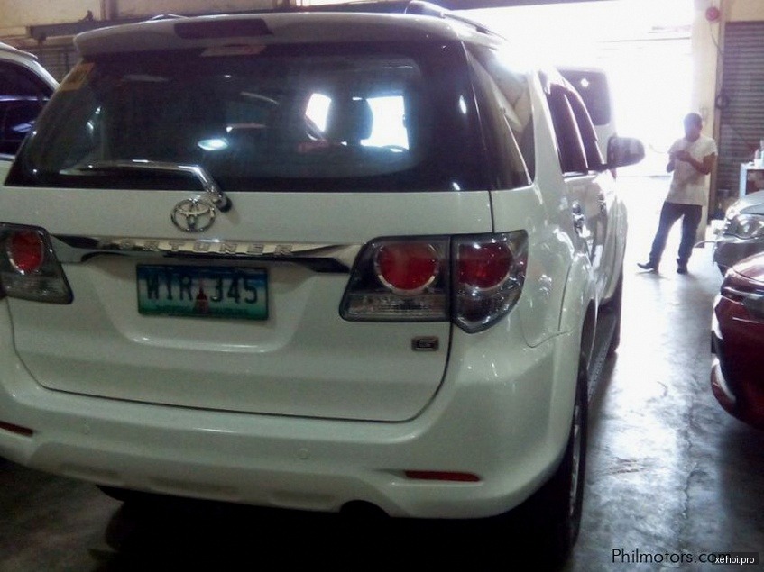 Toyota Fortuner 2.5G - 2014