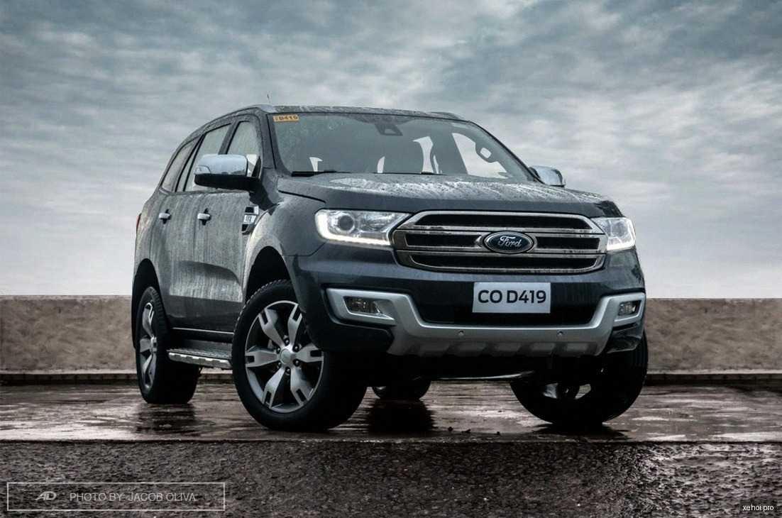 Ford Everest Titanium 2.2L 4x2 AT - 2016