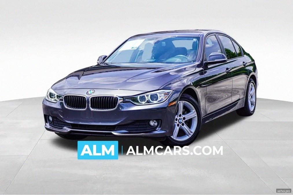 BMW 3 Series 320i - 2014