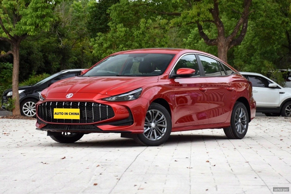 MG 5 Luxury 1.5 AT - 2025