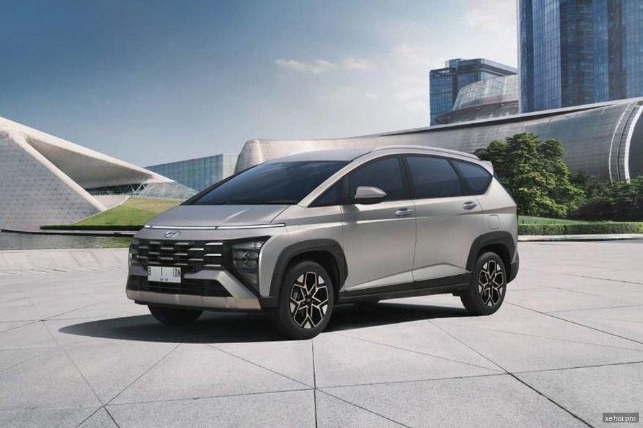 Hyundai Stargazer X 1.5 AT - 2024