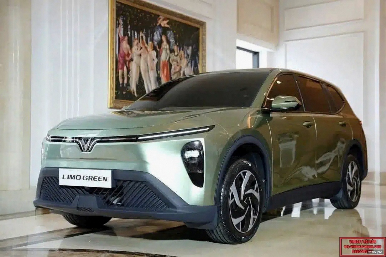 VinFast Limo Green AT - 2025