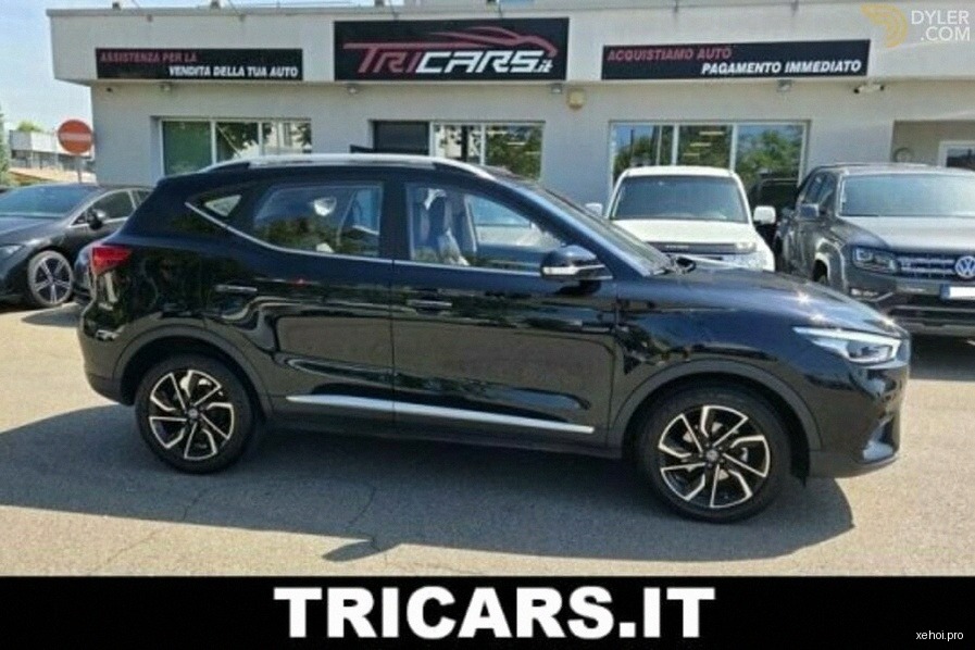 MG ZS Standard 1.5 AT 2WD - 2025