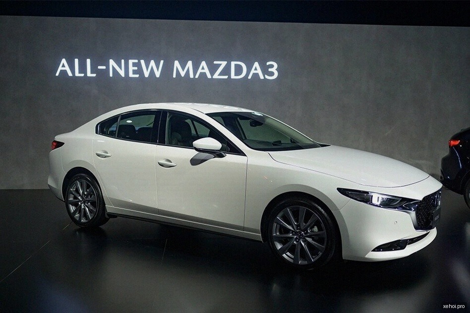 Mazda 3 1.5L Luxury - 2024