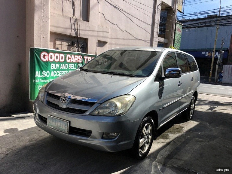 Toyota Innova G - 2008