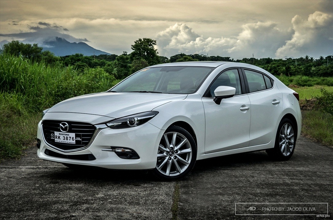 Mazda 3 2.0 AT - 2017