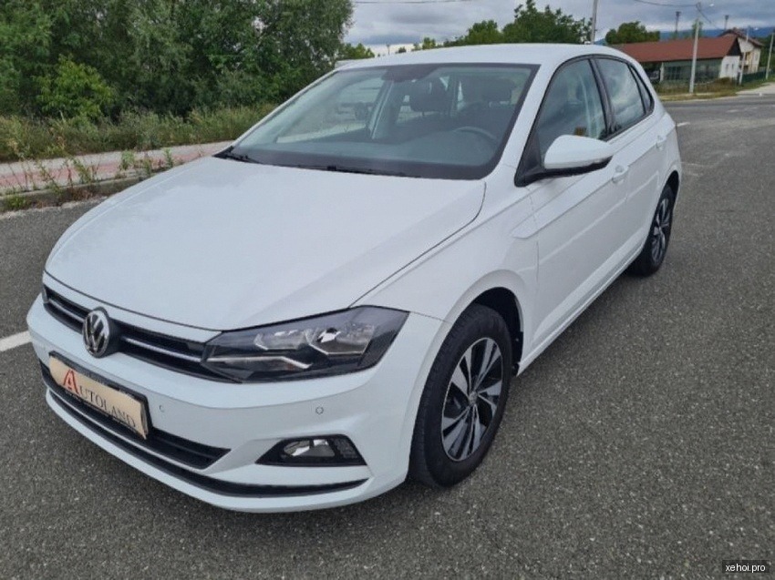 Volkswagen Polo 1.6 AT - 2020