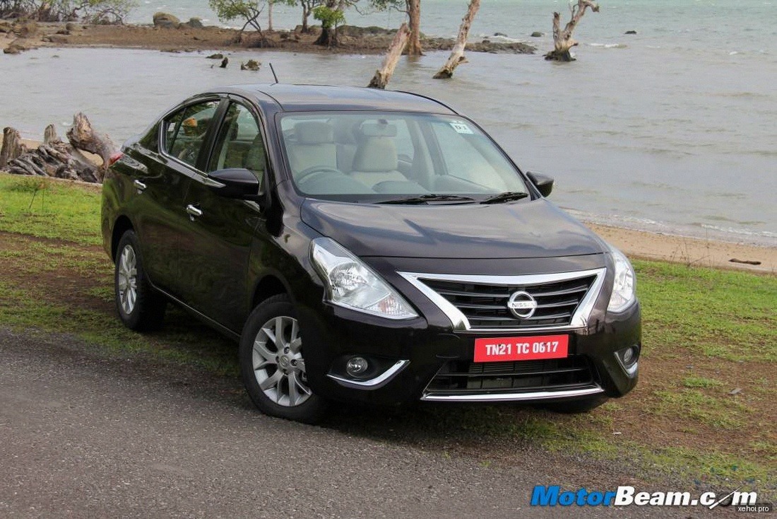 Nissan Sunny XV - 2014