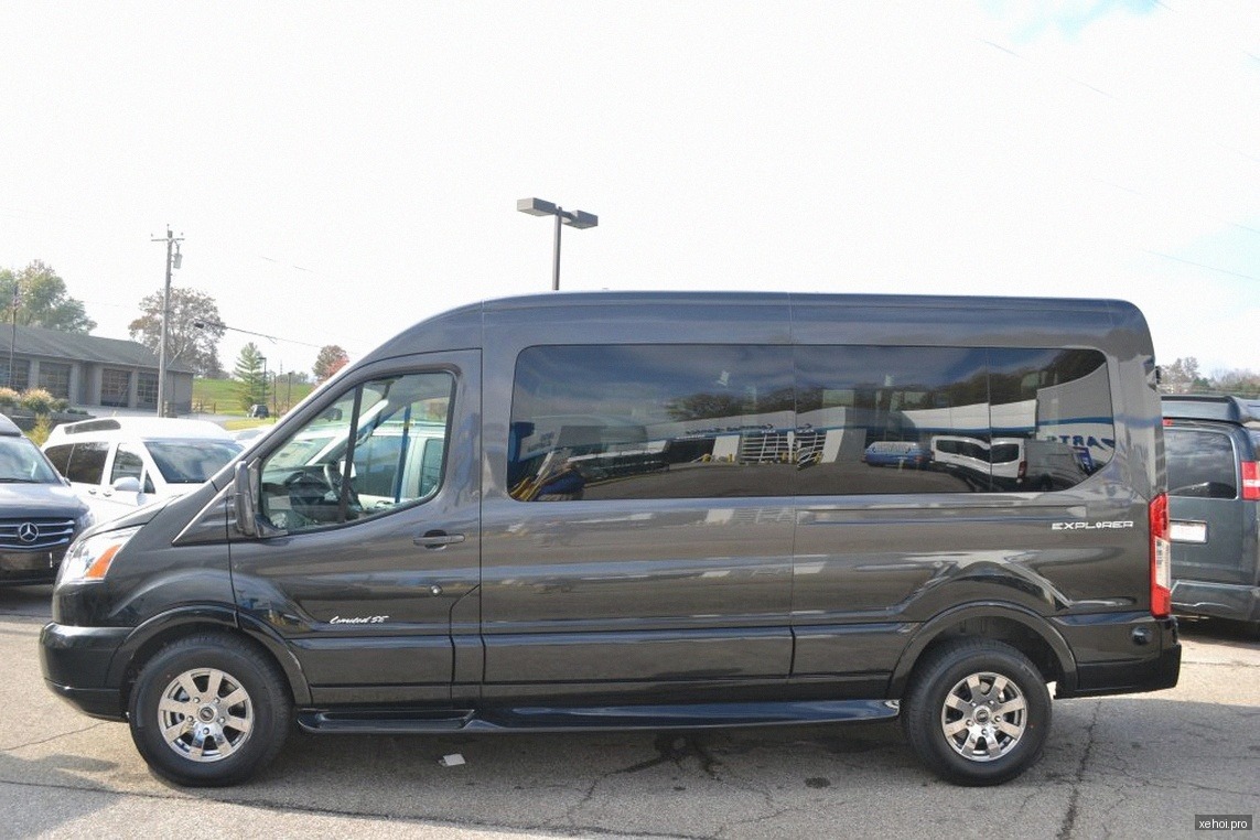 Ford Transit Van - 2017