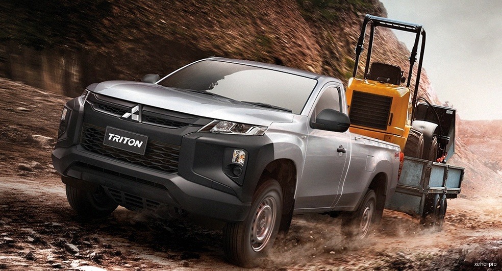 Mitsubishi Triton 4x2 AT - 2019