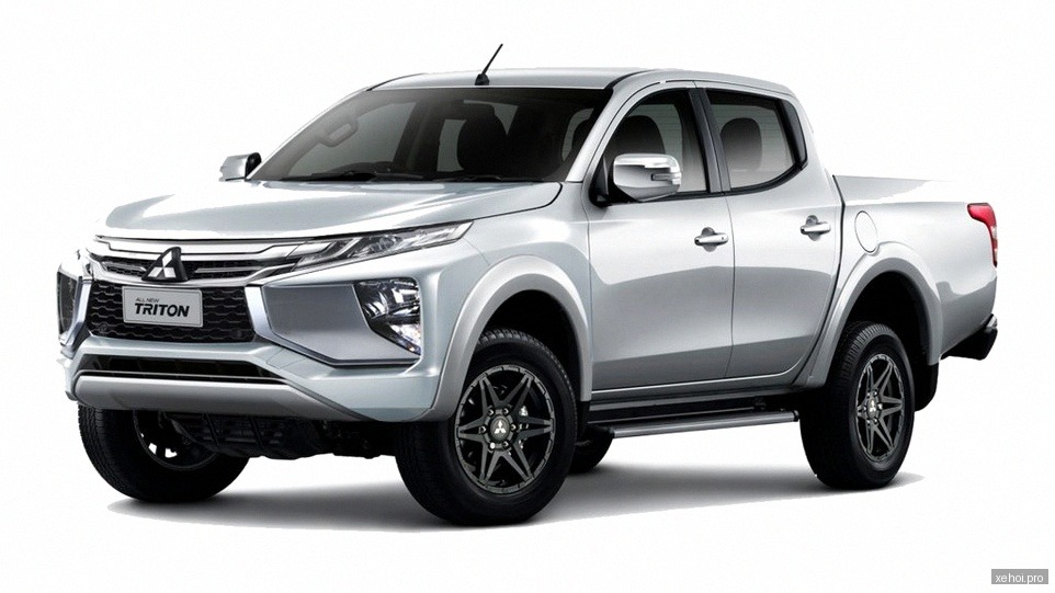 Mitsubishi Triton 4x2 AT - 2019