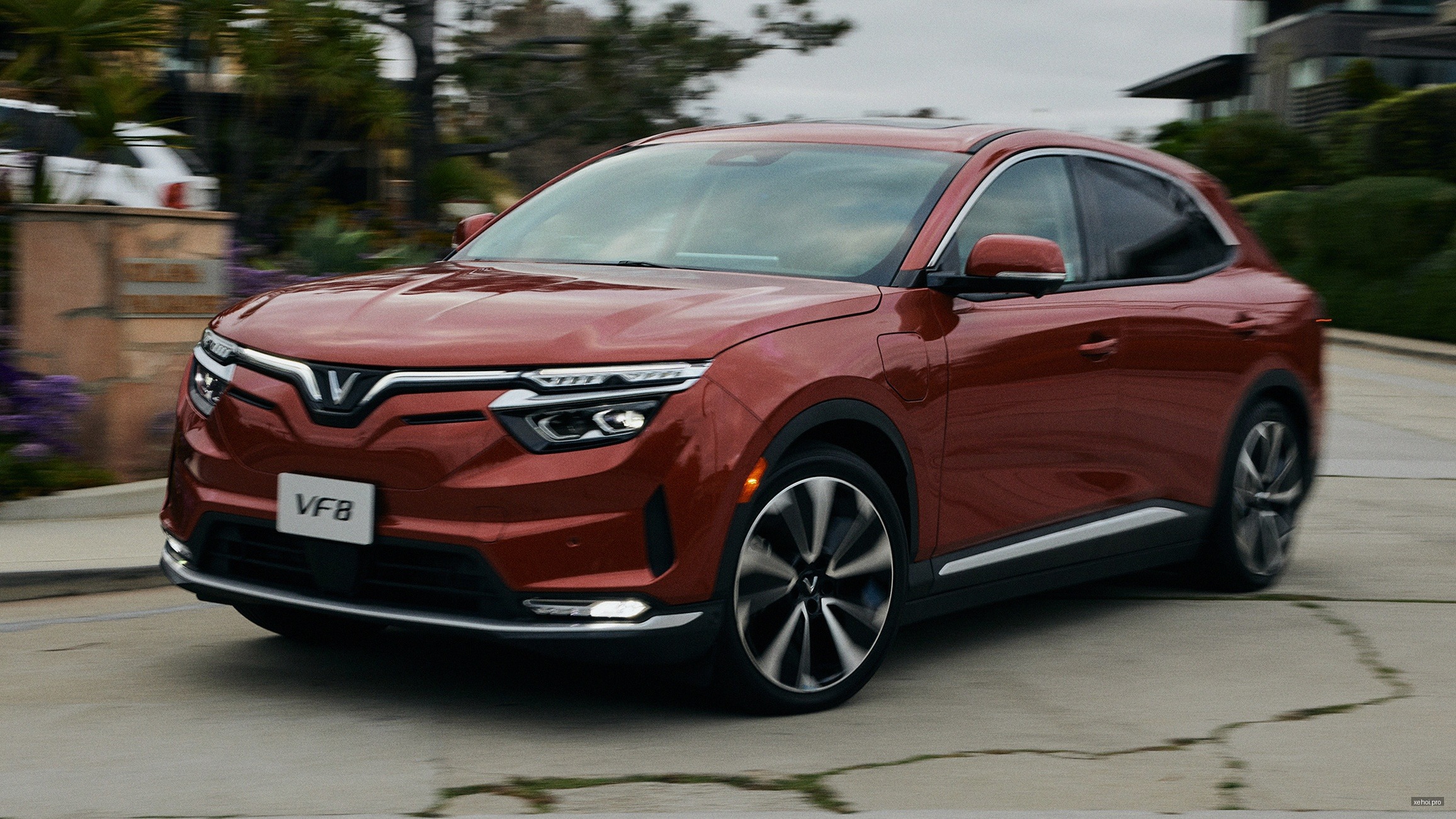 Ford Everest Titanium 2.0L 4x4 AT - 2019