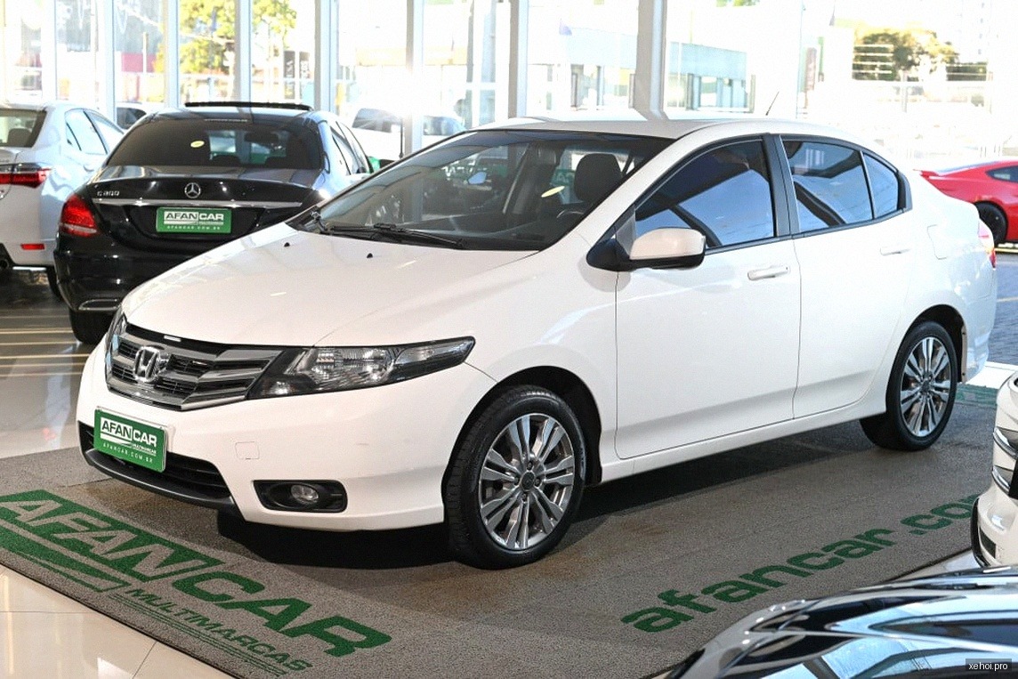 Toyota Vios 1.5E - 2017