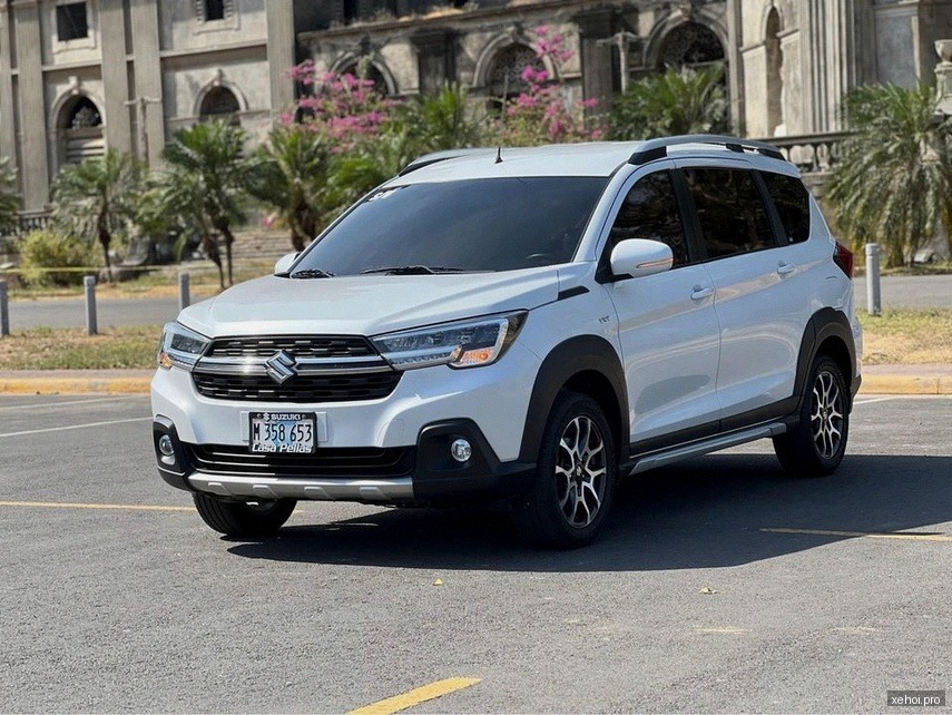 Suzuki XL7 1.5 AT - 2020