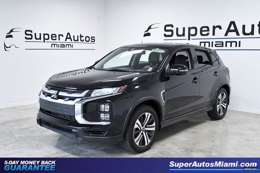 Mitsubishi Outlander 2.0 CVT - 2022