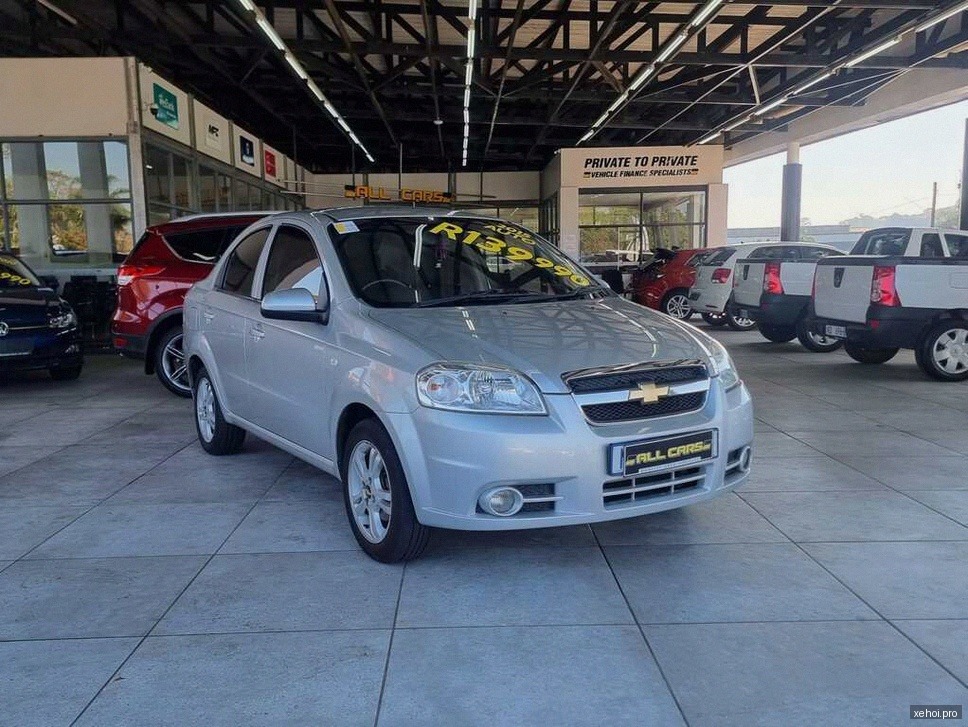 Chevrolet Aveo LT 1.5 MT - 2015