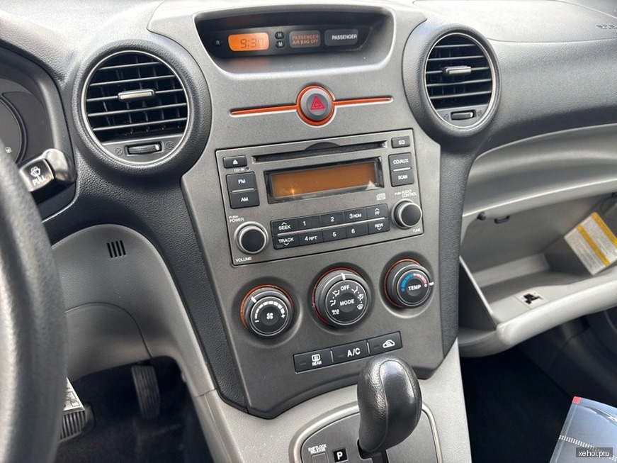 Kia Carens EX 2.0 MT - 2009