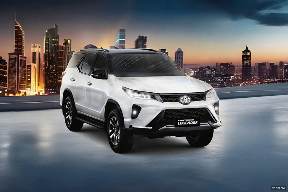 Toyota Fortuner 2.7V 4x2 AT - 2017