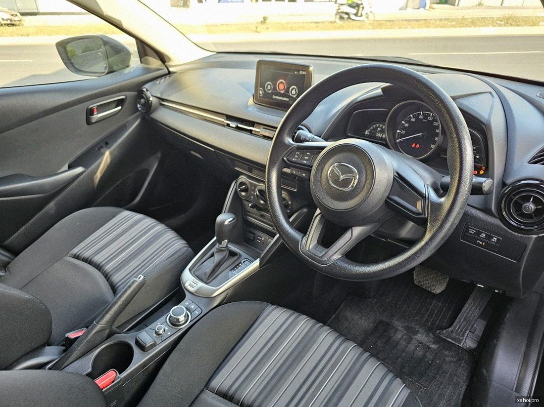 Mazda 2 1.5 AT - 2021