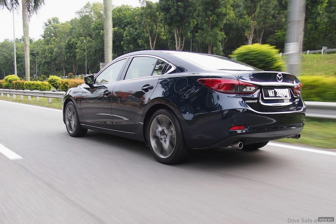 Mazda 6 Premium 2.0 AT - 2019