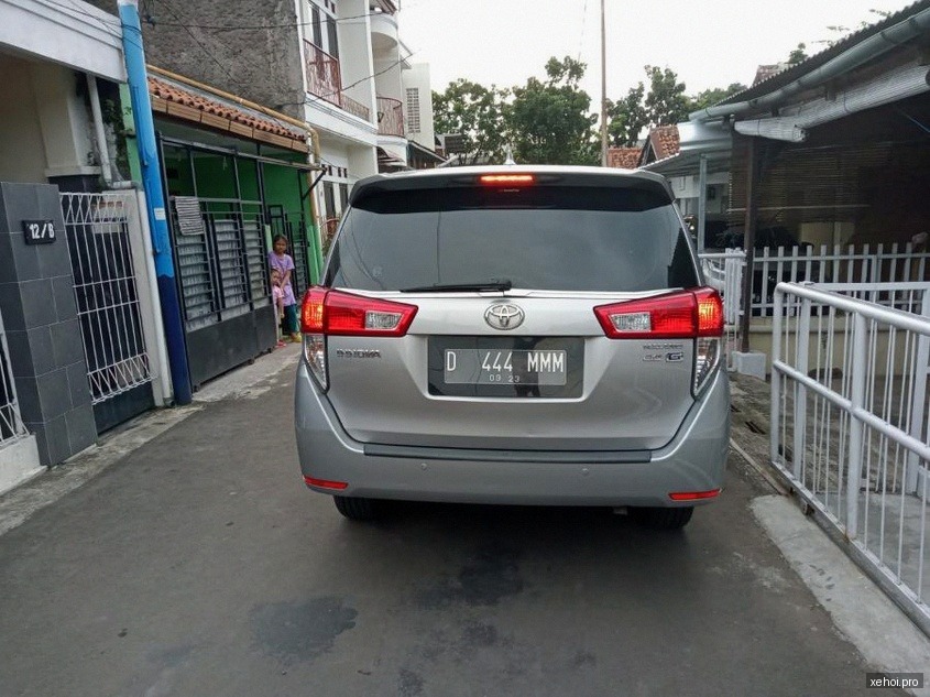 Toyota Innova 2.0G - 2018