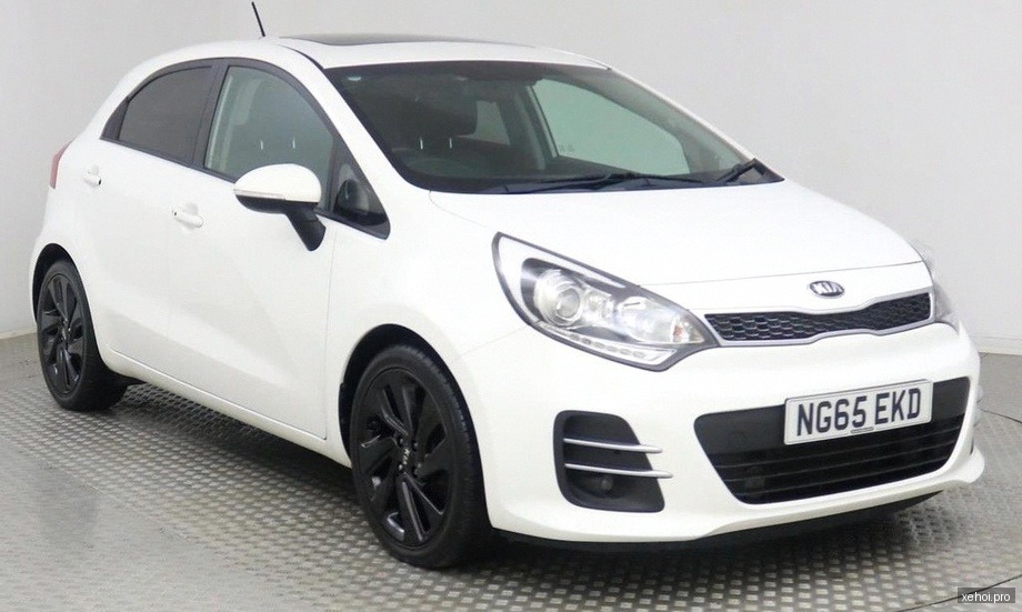 Kia Rio 1.4 AT - 2016