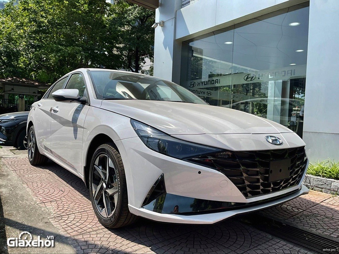 Mitsubishi Xpander Cross 1.5 AT - 2025