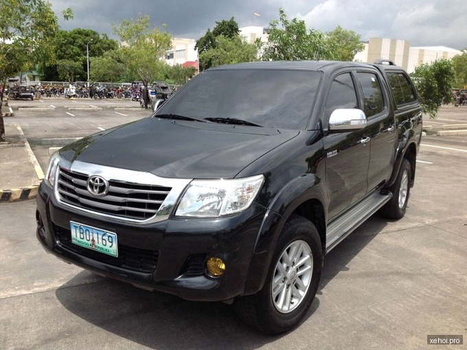 Toyota Hilux 2.5E 4x2 MT - 2012