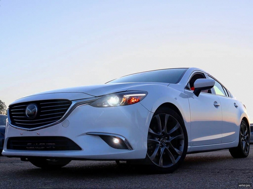 Mazda 6 2.5 AT - 2016