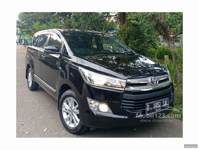 Toyota Innova 2.0G - 2019