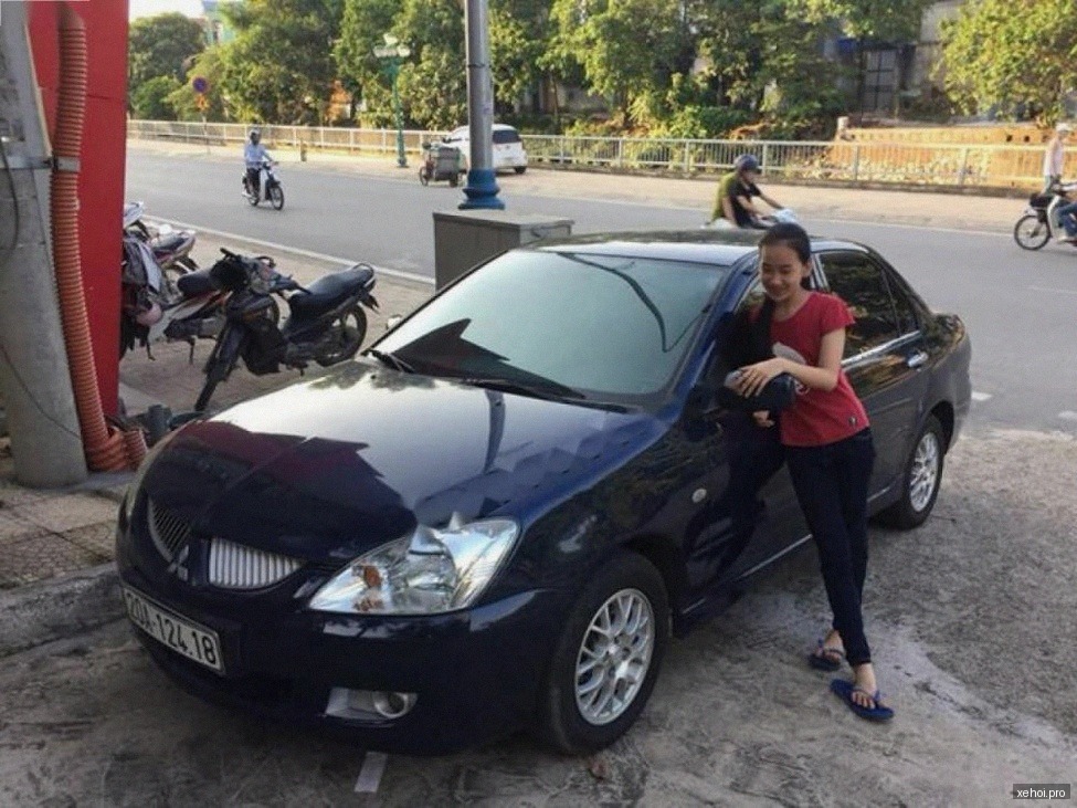 Mitsubishi Lancer Gala GLX 1.6AT - 2003