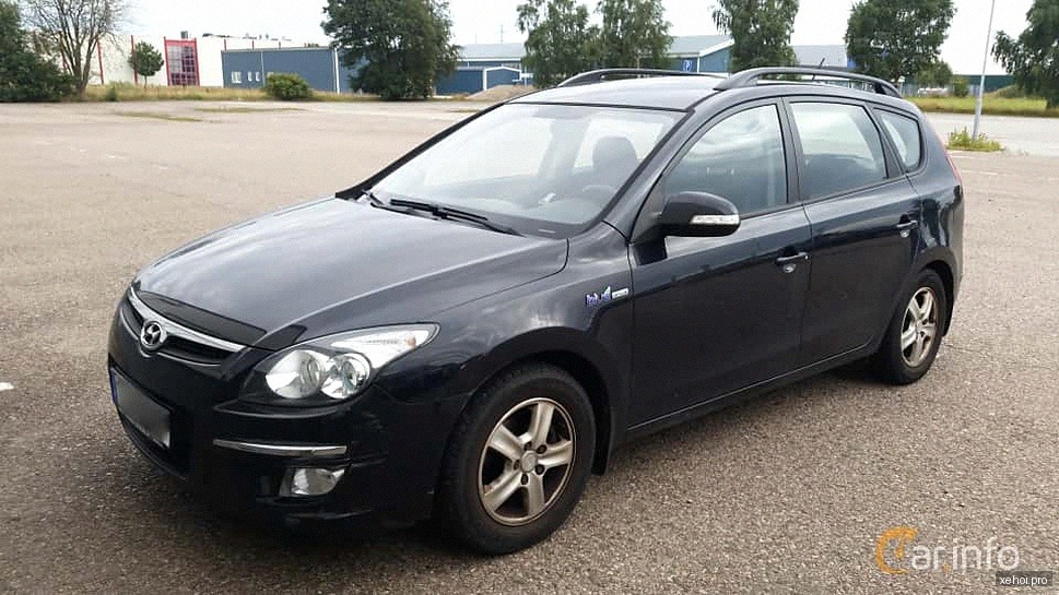 Hyundai i30 CW 1.6 AT - 2010