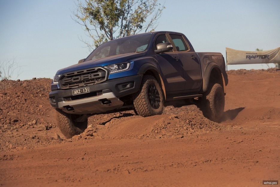 Ford Ranger Raptor 2.0L 4x4 AT - 2018