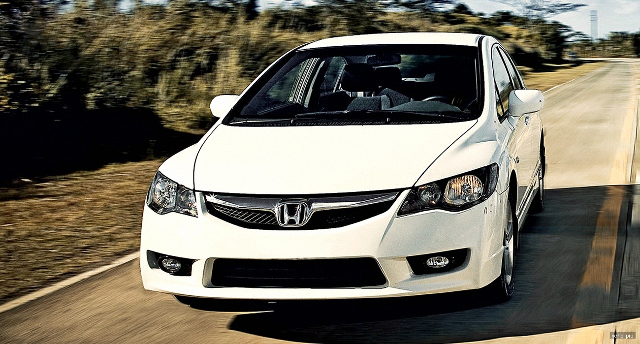 Honda Civic 1.8 AT - 2010
