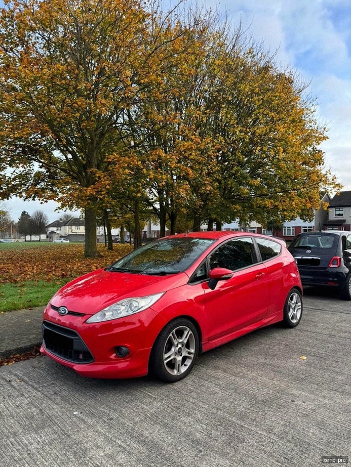 Ford Fiesta S 1.6 AT - 2010