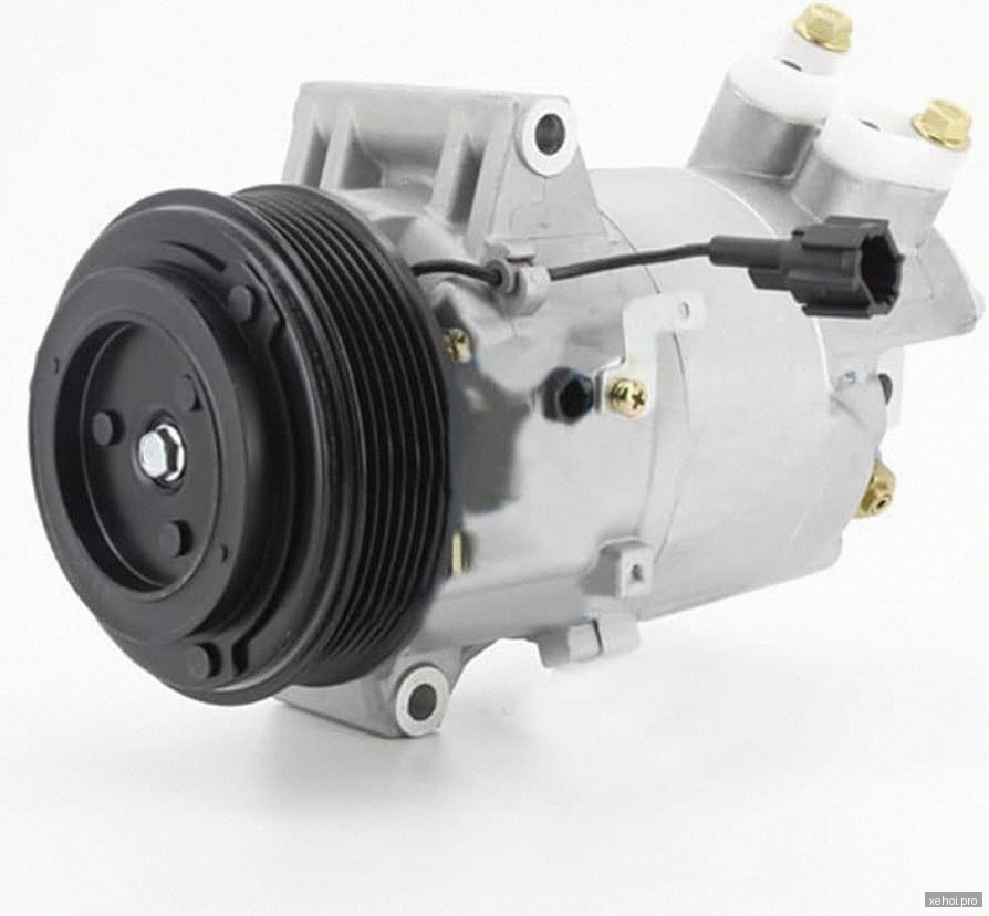 Nissan Bluebird Sylphy 2.0 AT - 2009