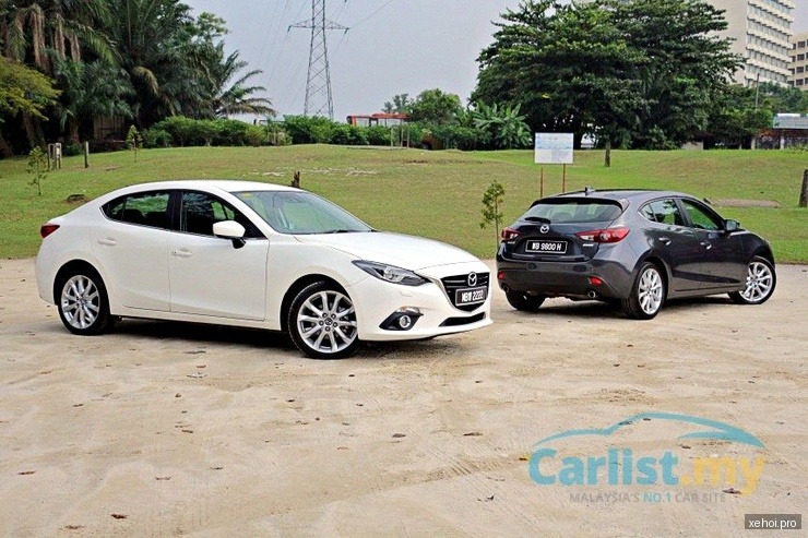 Mazda 3 2.0 AT - 2015