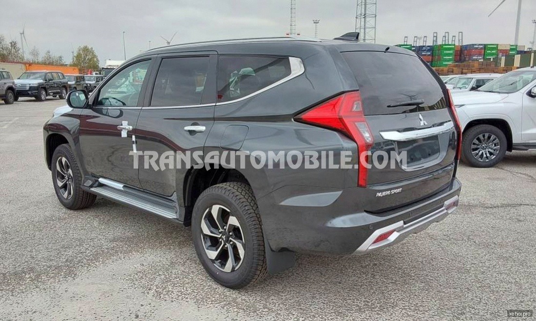 Mitsubishi Pajero Sport D 4x2 MT - 2017