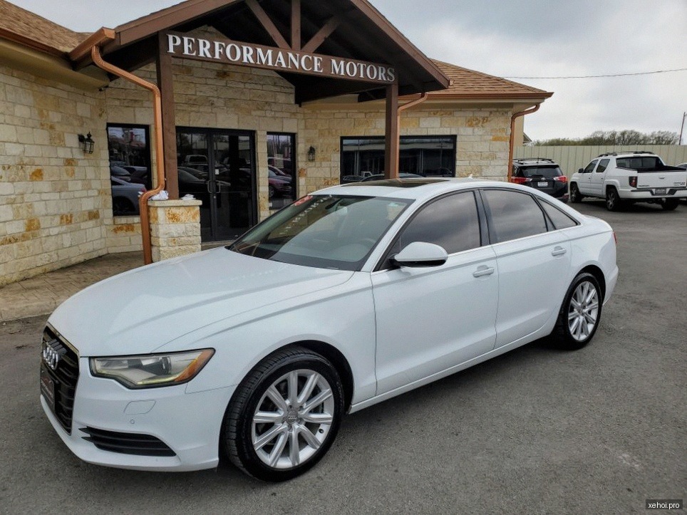 Audi A6 2.0T - 2013