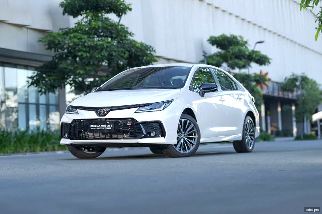 Toyota Corolla altis 1.8G AT - 2019