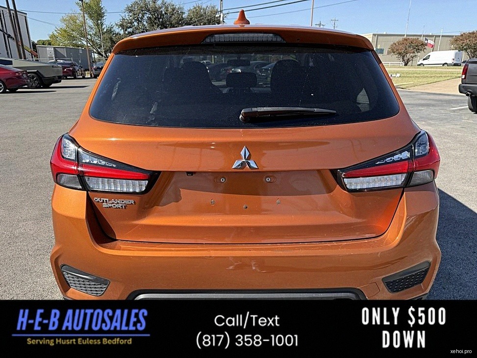 Mitsubishi Outlander 2.0 CVT - 2020