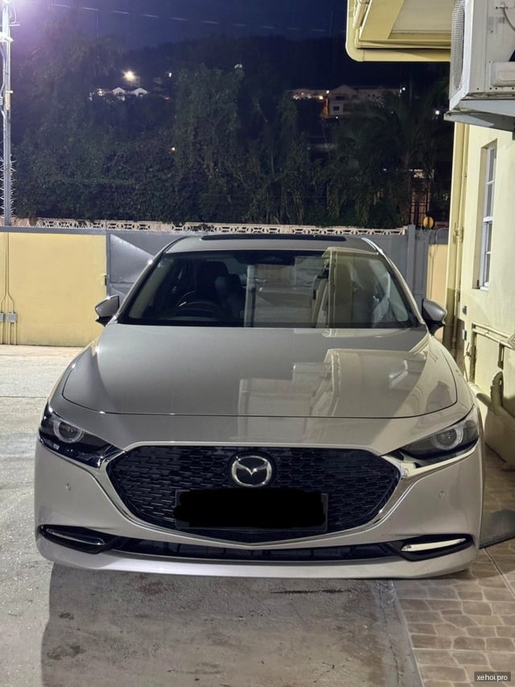 Mazda 3 1.5L Luxury - 2024