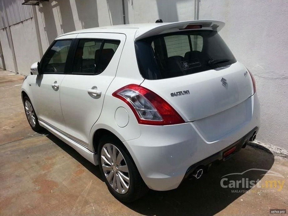 Suzuki Swift 1.4 AT - 2014