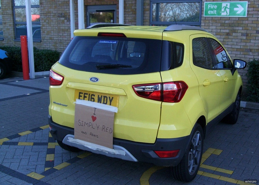 Toyota Innova 2.0V - 2013