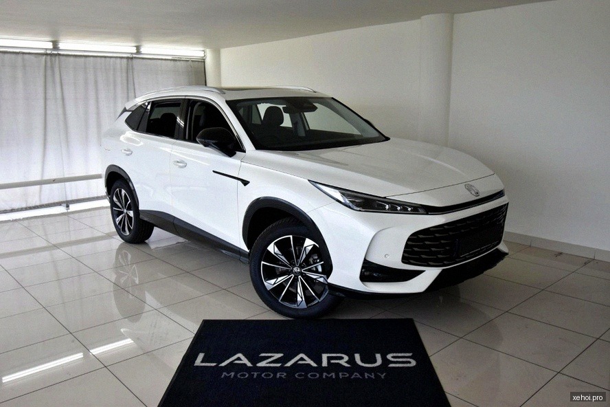 MG HS 1.5T LUX - 2024