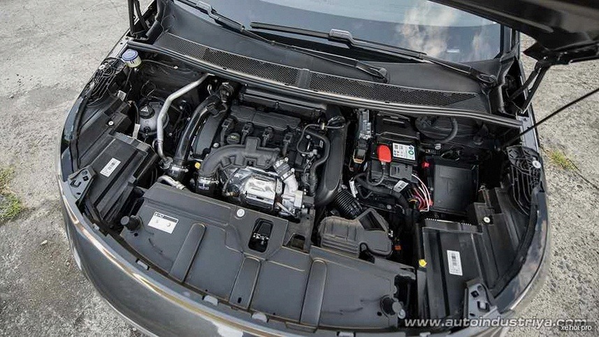 Peugeot 5008 1.6 AT - 2018