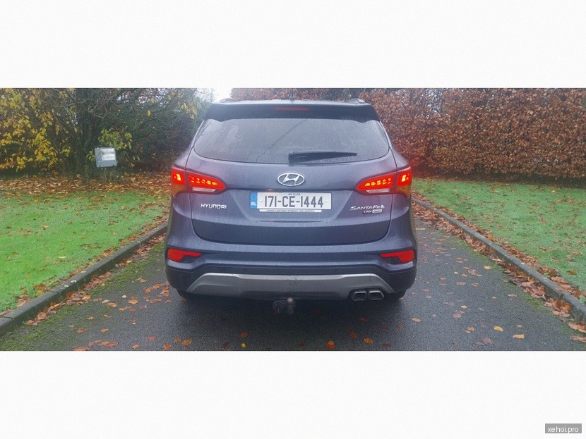 Hyundai SantaFe 2.2L 4WD - 2017