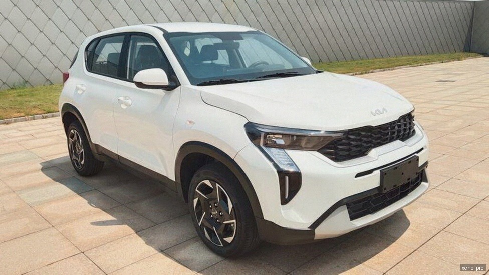 Kia Sonet Luxury 1.5 AT - 2023