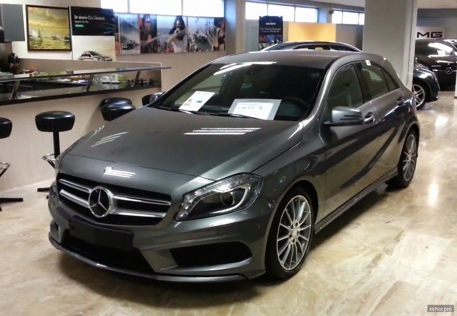 Mercedes Benz A class A200 - 2014